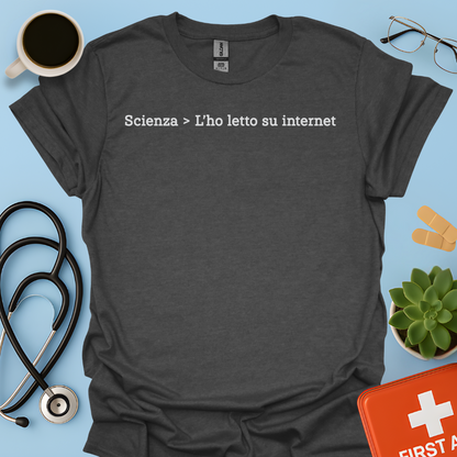 La scienza > L'ho letto su internet - Infermieri Medici Specializzandi Maglietta