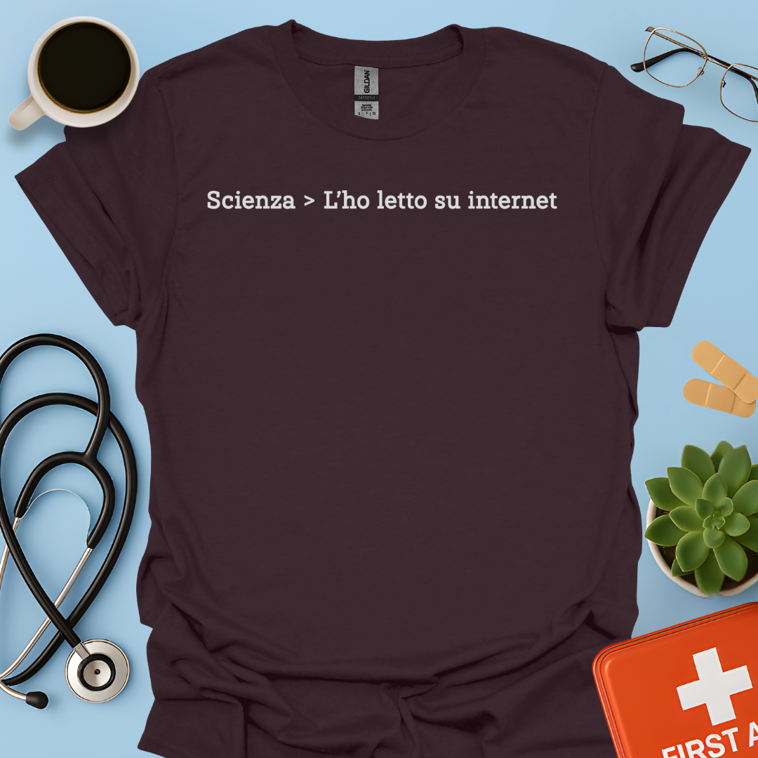 La scienza > L'ho letto su internet - Infermieri Medici Specializzandi Maglietta