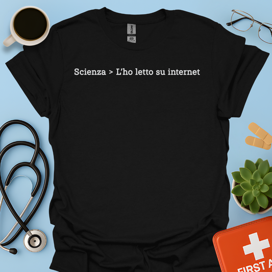 La scienza > L'ho letto su internet - Infermieri Medici Specializzandi Maglietta