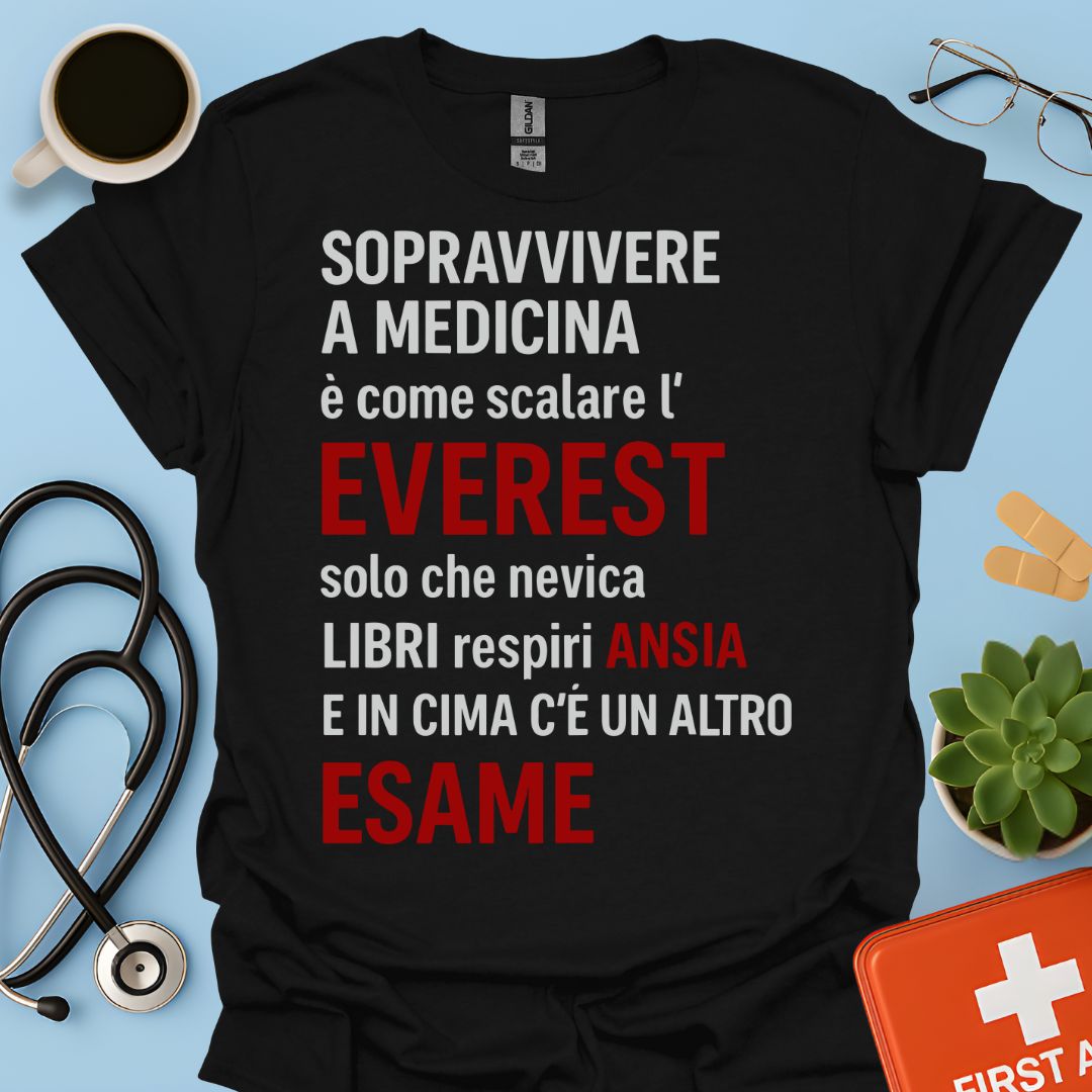 Facoltà di Medicina Divertente Maglietta