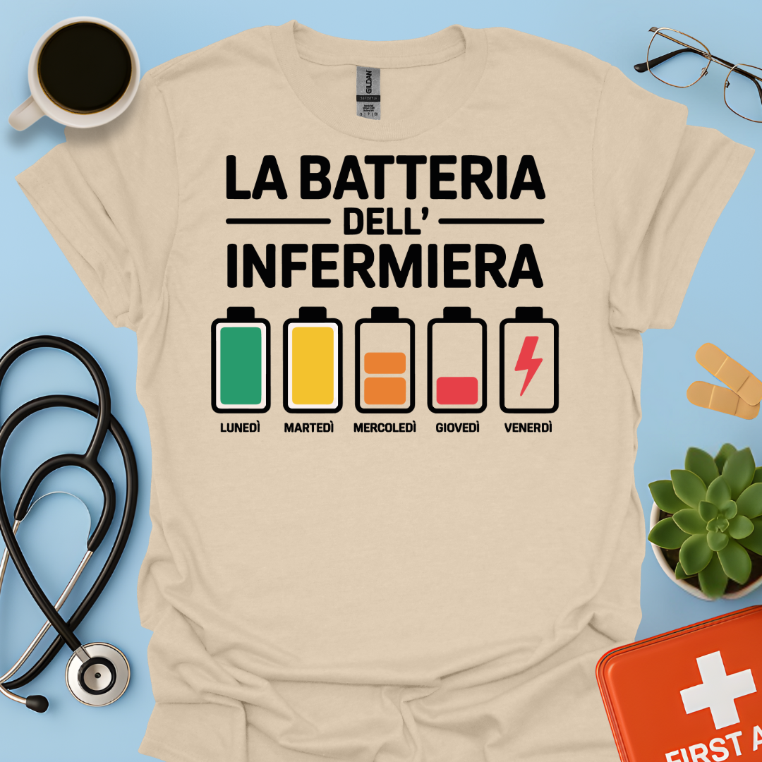 La Batteria dell’ Infermiera — Infermiera Maglietta